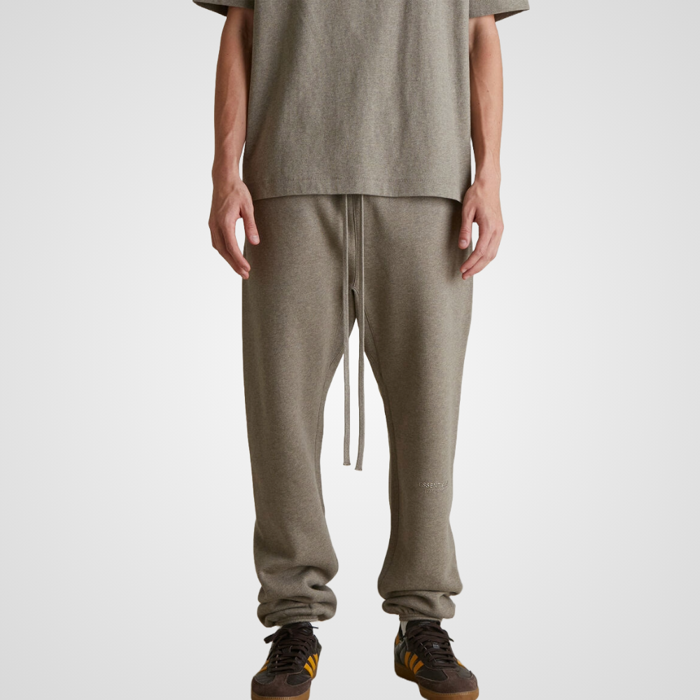 ESSENTIALS Fear of God Sweatpants - Averlo