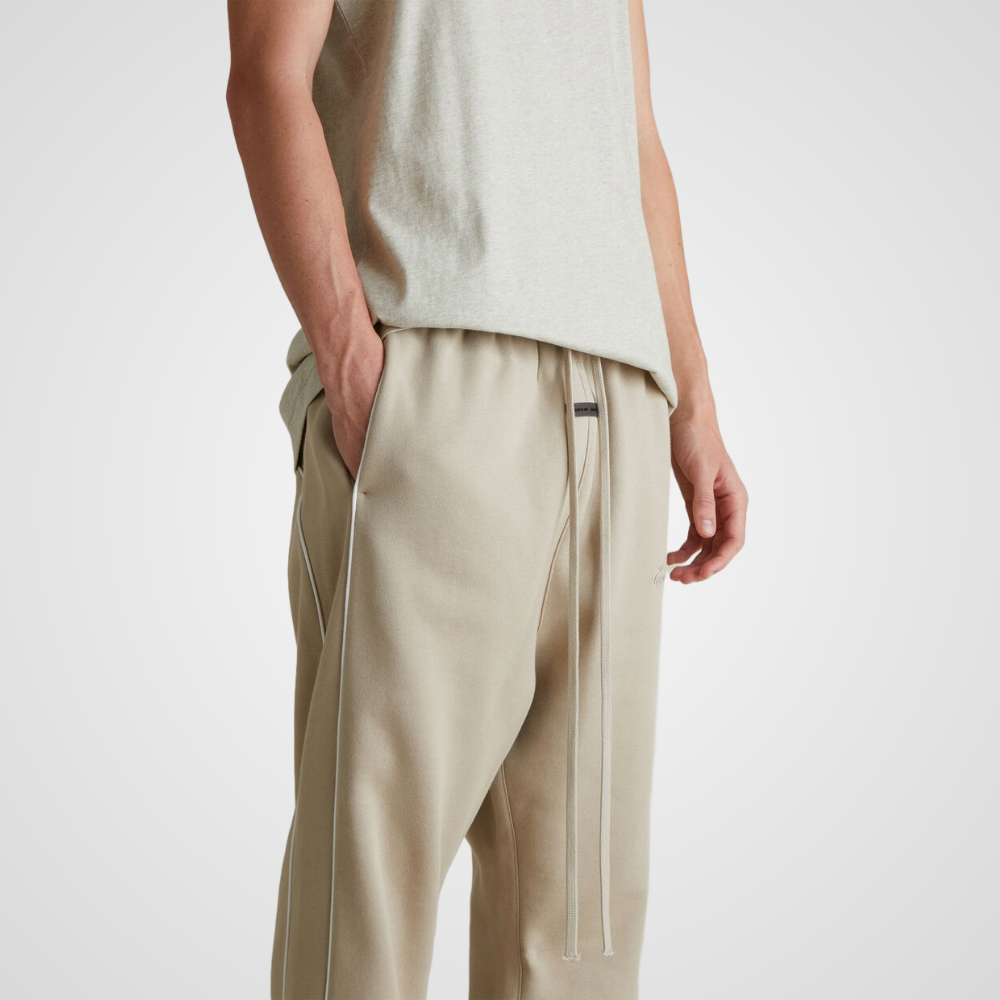 Essentials Fleece Sweatpants Fear of God Cream Colour - Averlo